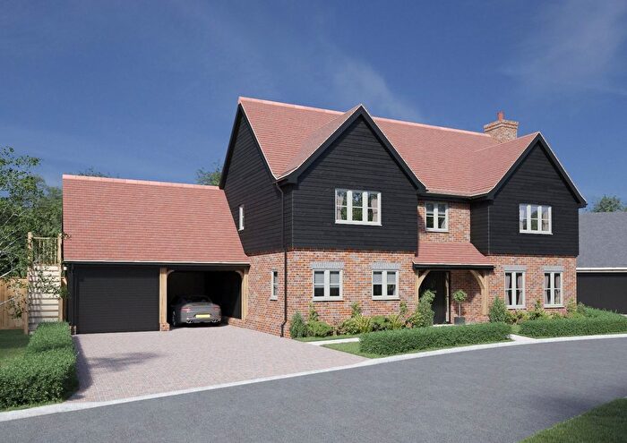 5 Bedroom Detached House For Sale In Shepherds Ridge, Mortimer Common, Reading, Berkshire, RG7