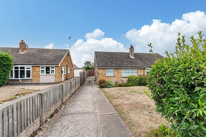 2 Bedroom Semi-Detached Bungalow For Sale In Heathland Close, Mansfield, NG18