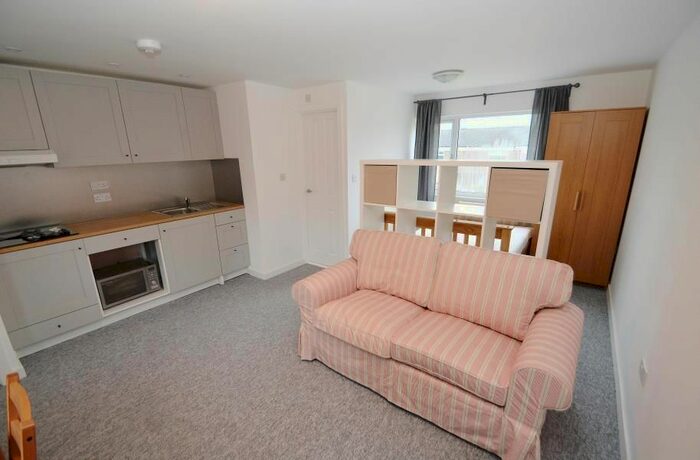 1 Bedroom Studio To Rent In Roman Way, Edgbaston, Birmingham, B15