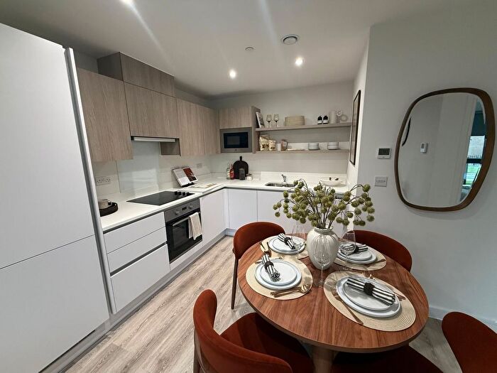 1 Bedroom Flat To Rent In Goodwin Close, Derby, DE1