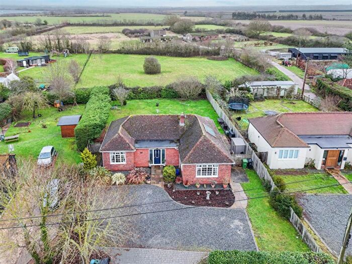 3 Bedroom Detached Bungalow For Sale In Chelmsford Road, Purleigh, CM3