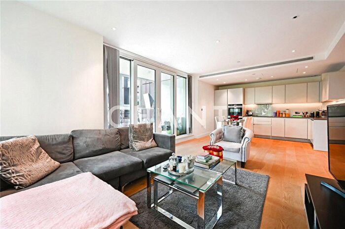 2 Bedroom Flat To Rent In Cascade Court, Chelsea Bridge Wharf, Battersea, London, SW11
