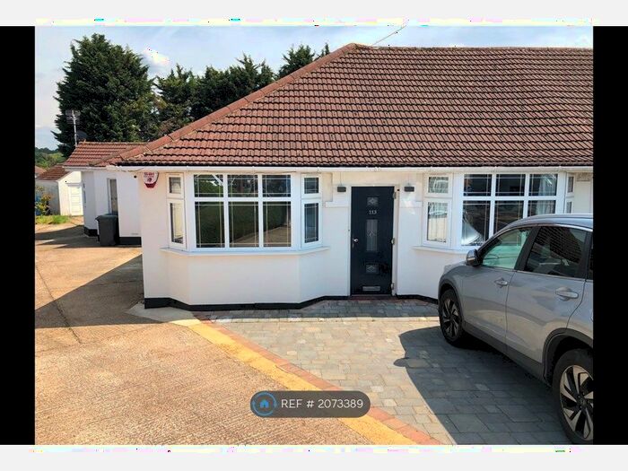 4 Bedroom Bungalow To Rent In Watford, Watford, WD19