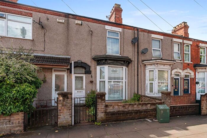 3 Bedroom Terraced House For Sale In Legsby Avenue, Grimsby, DN32
