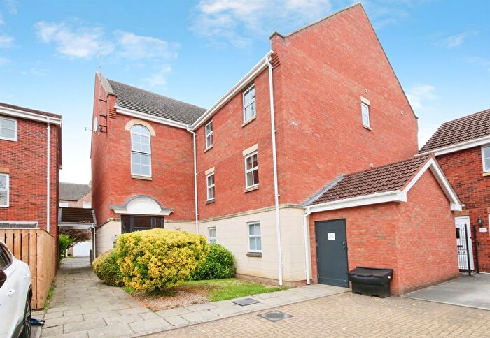 2 Bedroom Flat For Sale In Cobham Way, York, YO30