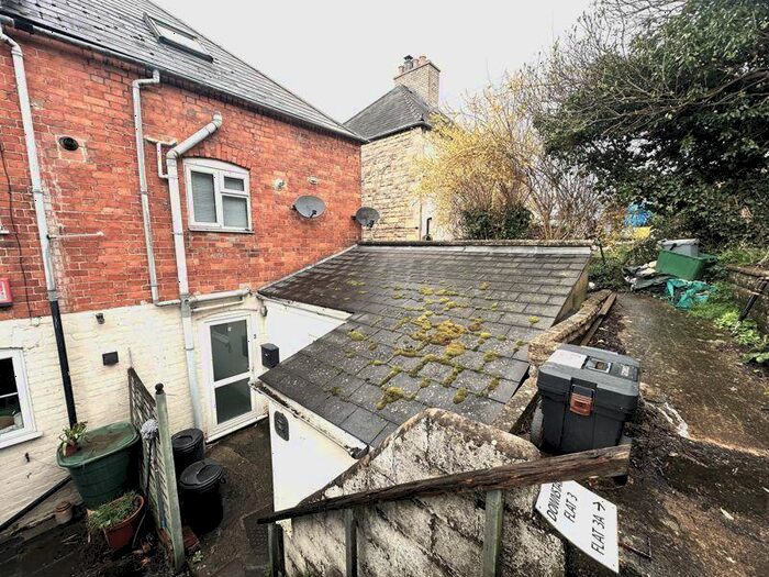 1 Bedroom Duplex To Rent In Spillmans Pitch, Rodborough, Stroud, GL5