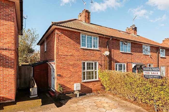 2 Bedroom End Terrace House For Sale In Westcott Crescent, Hanwell, London, W7