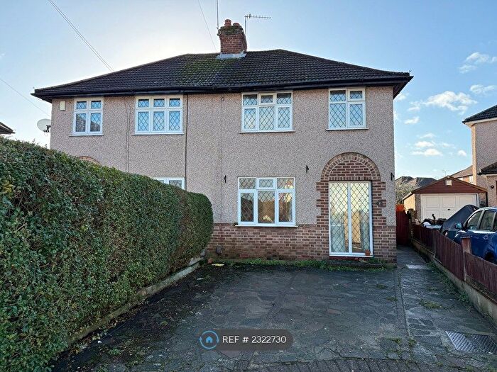 3 Bedroom Semi Detached House To Rent In Brookmead Close, Orpington, BR5