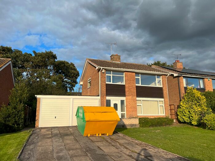 3 Bedroom Property To Rent In Hartland Road, Worksop, S80