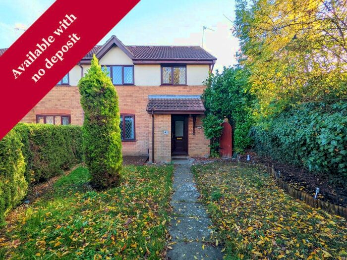 2 Bedroom Town House To Rent In The Chase, Ropsley, NG33