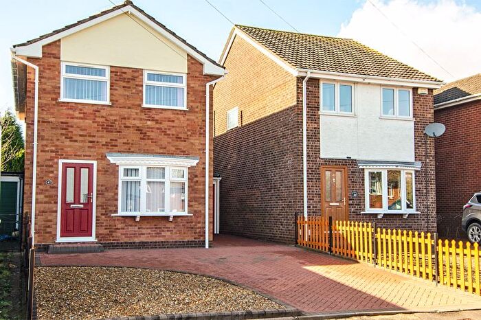 3 Bedroom Detached House For Sale In Sadler Road, Brownhills, Walsall, WS8