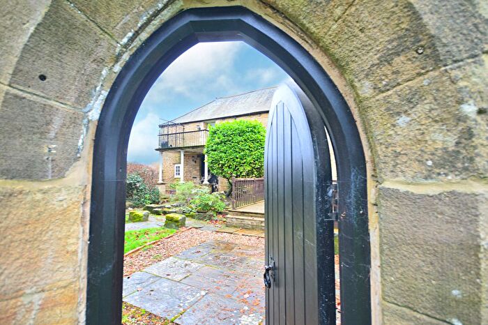 3 Bedroom Barn Conversion To Rent In Cranford Road, Barton Seagrave, Kettering, NN15