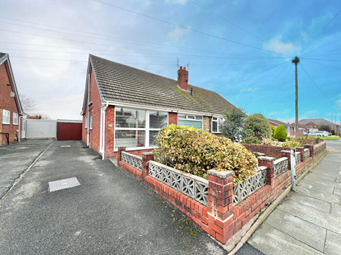 3 Bedroom Semi-Detached House For Sale In Sevenoaks Drive, Cleveleys, FY5