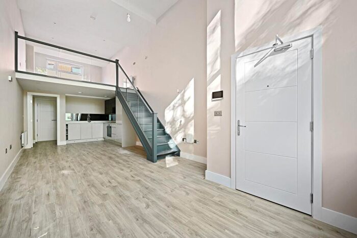 1 Bedroom Apartment To Rent In Restmor Way, Wallington, SM6