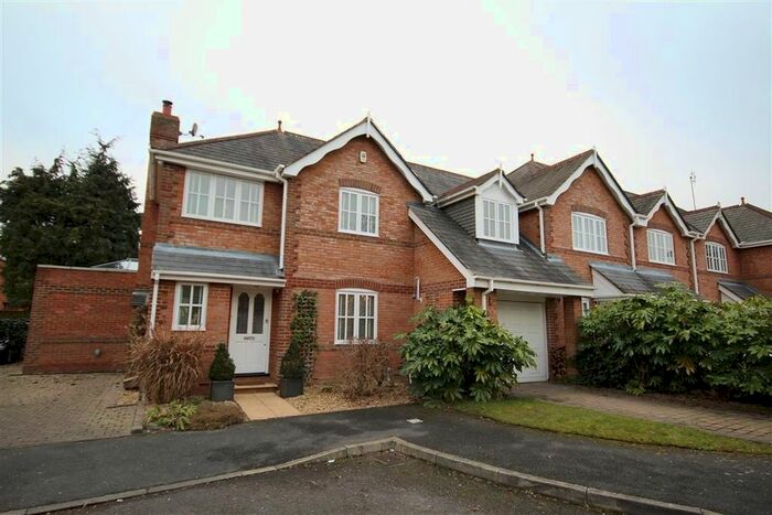 4 Bedroom End Of Terrace House To Rent In Old Mill Court, Twyford, Reading, Berkshire, RG10