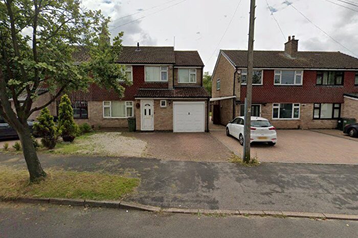 4 Bedroom Detached House To Rent In Adlington Road, LE2