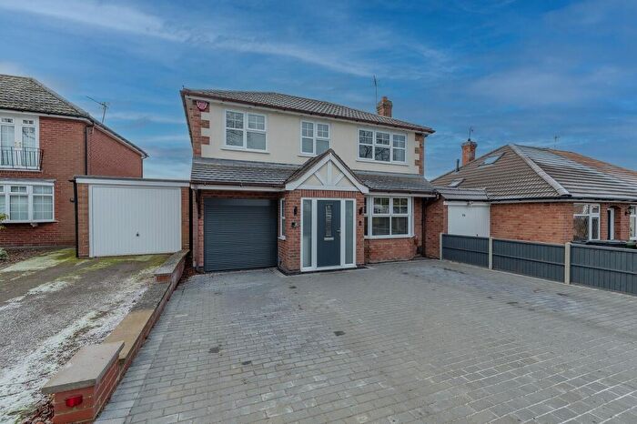 5 Bedroom Detached House For Sale In Barkby Rd, Syston, Leicestershire., LE7