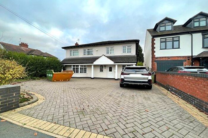 5 Bedroom Property To Rent In Hatherton Road, Cannock, WS11