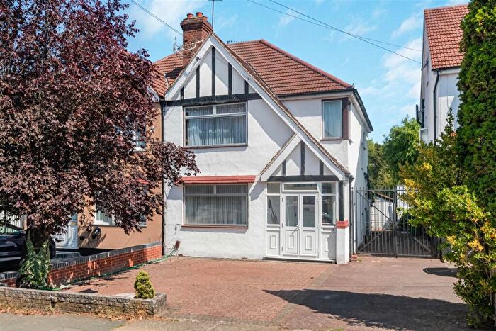 3 Bedroom Semi-Detached House For Sale In Nathans Road, Wembley, HA0