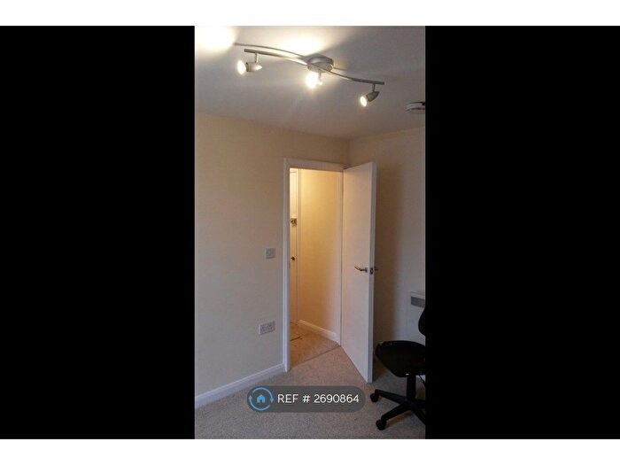 1 Bedroom Flat To Rent In Walton Street, Easton, Bristol, BS5