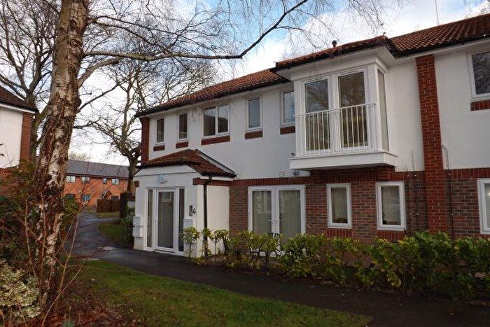 1 Bedroom Flat To Rent In Denmead, Waterlooville, PO7