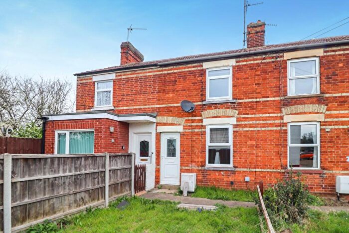 2 Bedroom Terraced House For Sale In Preservine Walk, Clapham, MK41