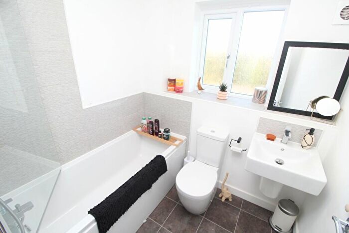 2 Bedroom Semi-Detached House For Sale In Old Furlong Close, Sapcote, Leicester, LE9