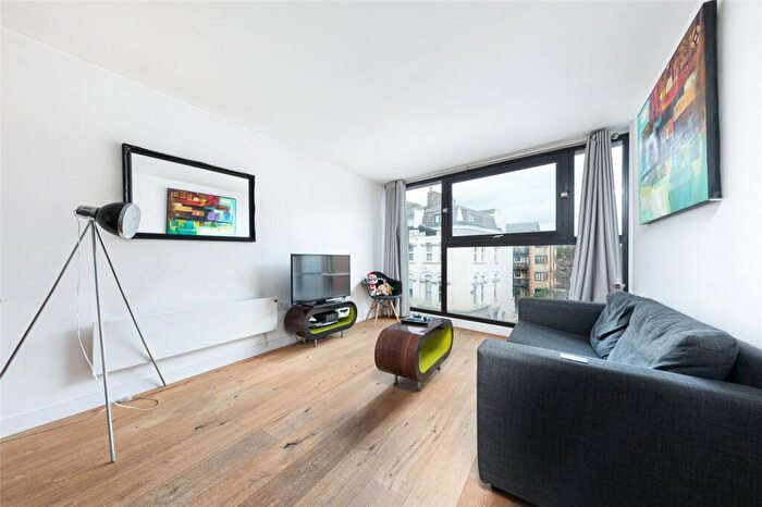 2 Bedroom Flat To Rent In Topham Street, Clerkenwell, EC1R