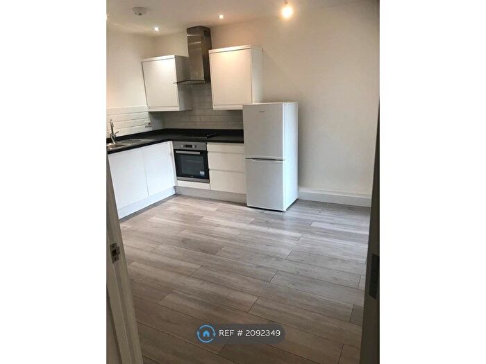 2 Bedroom Flat To Rent In Above Bar Street, Southampton, SO14