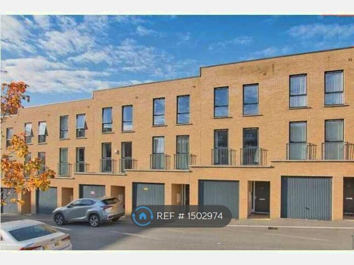 3 Bedroom Terraced House To Rent In Horizon Place, Borehamwood, WD6