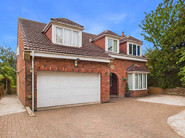 5 Bedroom Detached House For Sale In Gardenia Grove, Mapperley, Nottingham, NG3