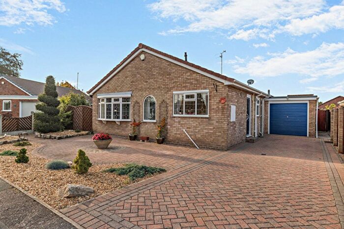 3 Bedroom Detached Bungalow For Sale In Saffron Drive, Snaith, DN14