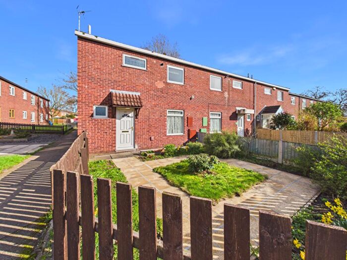 3 Bedroom End Of Terrace House For Sale In Airedale Walk, Alvaston, DE24