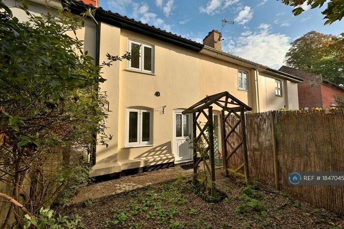 3 Bedroom Terraced House To Rent In Barn Terrace, Brundall, Norwich, NR13