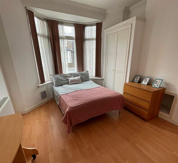 7 Bedroom Terraced House To Rent In Mackintosh Place, Cardiff, CF24