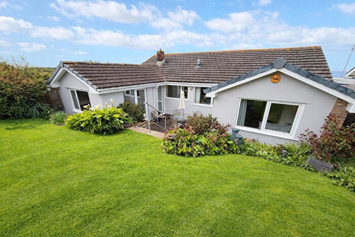 3 Bedroom Detached Bungalow For Sale In Waterside Park, Portishead, BS20