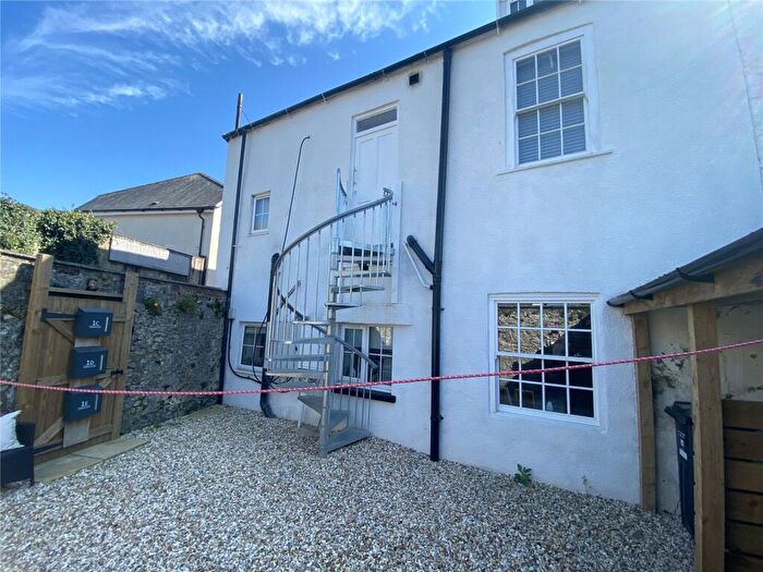 2 Bedroom Apartment To Rent In Summerland, Honiton, Devon, EX14