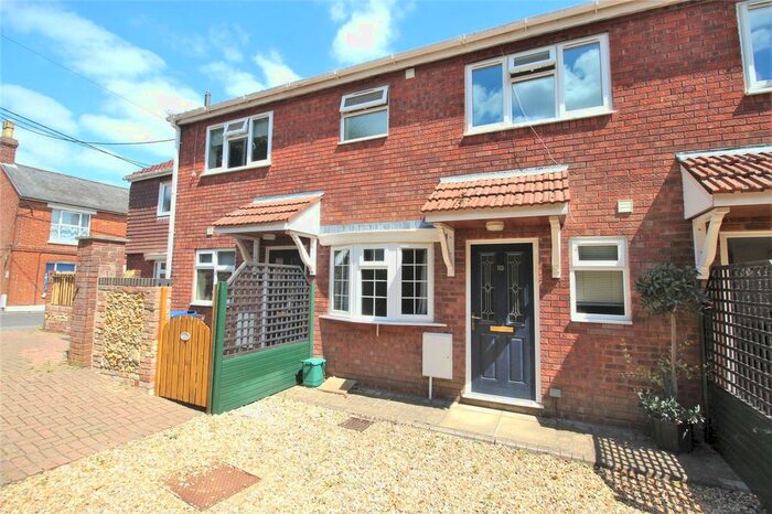 1 Bedroom Terraced House To Rent In Upper Hale Road, Upper Hale, Farnham, GU9