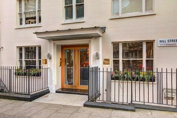 1 Bedroom Flat To Rent In Hill Street, Mayfair, W1J