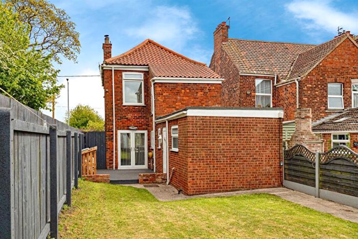 3 Bedroom Detached House For Sale In Staithes Road, Preston, Hull, HU12