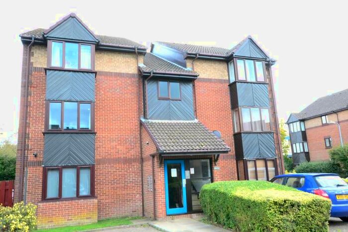 Flat To Rent In The Goodwins, Tunbridge Wells, TN2