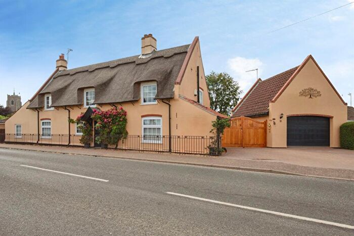 3 Bedroom Detached House For Sale In Somerton Road, Martham, Great Yarmouth, NR29