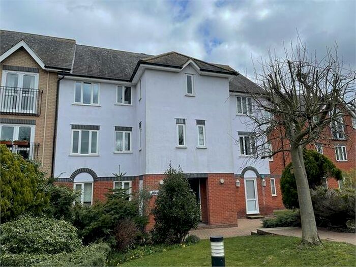 2 Bedroom Flat To Rent In Victoria Chase, Colchester, CO1