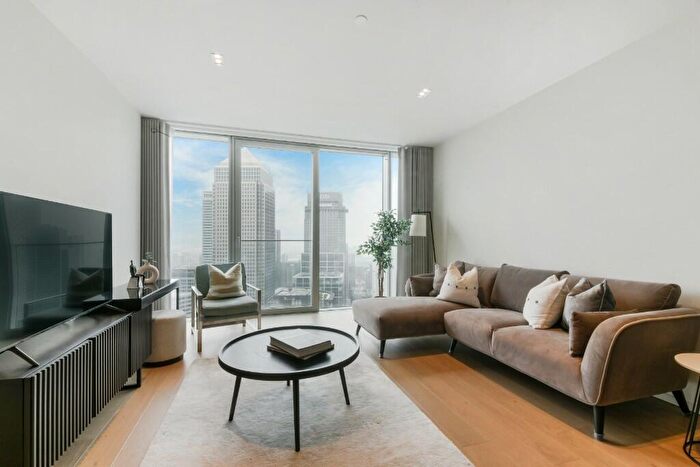 2 Bedroom Apartment To Rent In Newfoundland Place, London, E14