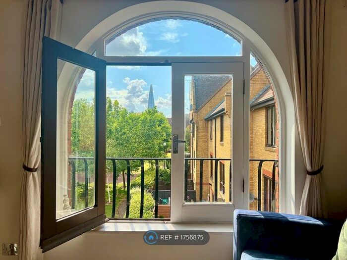 1 Bedroom Flat To Rent In Kennet Street, London, E1W
