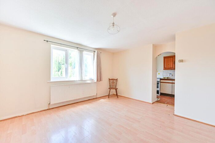 2 Bedroom Flat For Sale In Brewery Close, Wembley, Middlesex, HA0