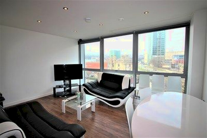 7 Bedroom Flat To Rent In London Road, Sheffield, S2