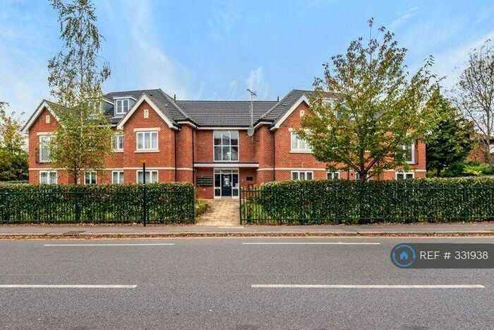 2 Bedroom Flat To Rent In September Place, Harrow, HA2