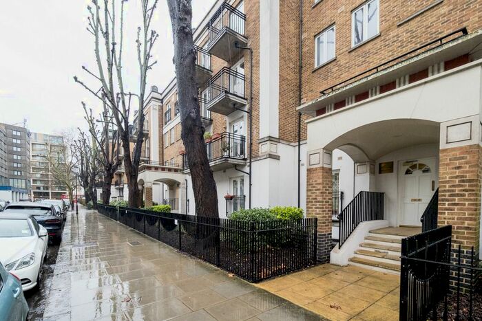2 Bedroom Flat To Rent In Manston House, Russell Road, Kensington, W14