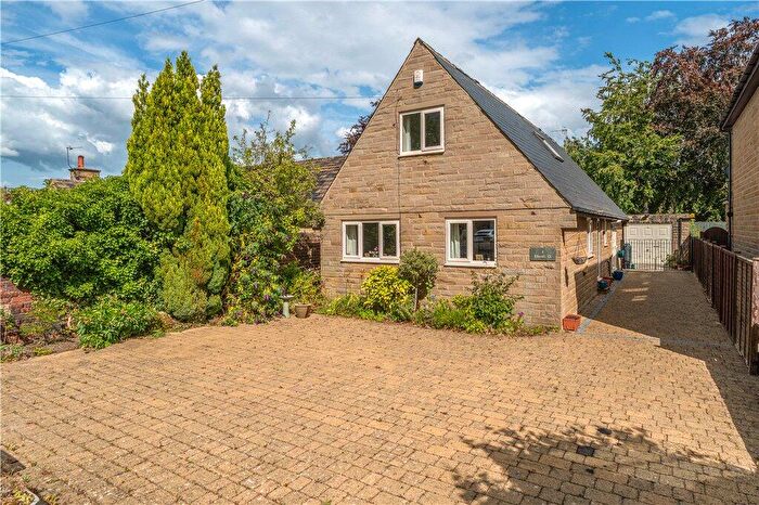 3 Bedroom Bungalow For Sale In Park Road, Menston, Ilkley, West Yorkshire, LS29